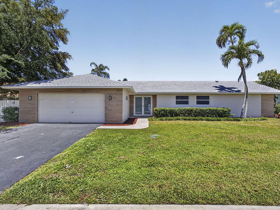 1st image of 12890 Guilford Circle