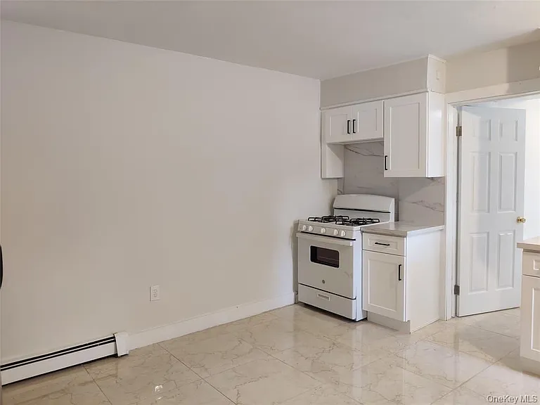 20 Noxon St #B — Photo 14