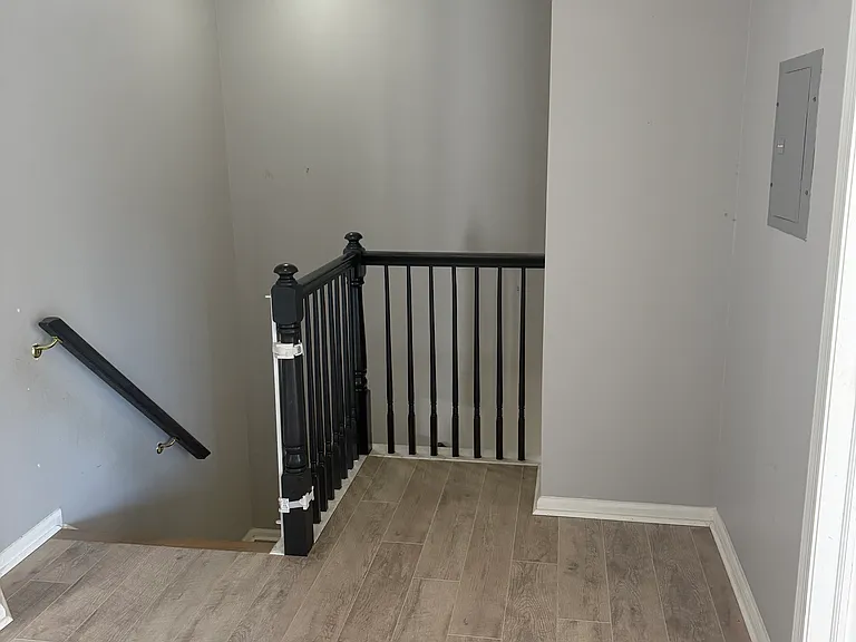 426 Indigo Ct — Photo 6