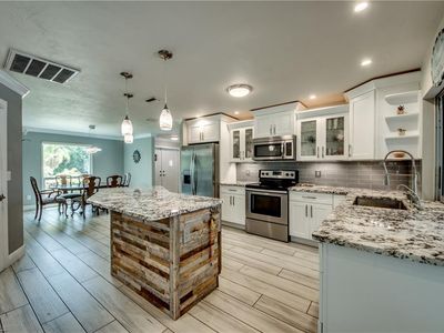 1224 SE 21st Ave, Cape Coral, FL, 33990