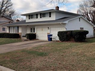 1375 Walshire Dr N, Columbus, OH 43232