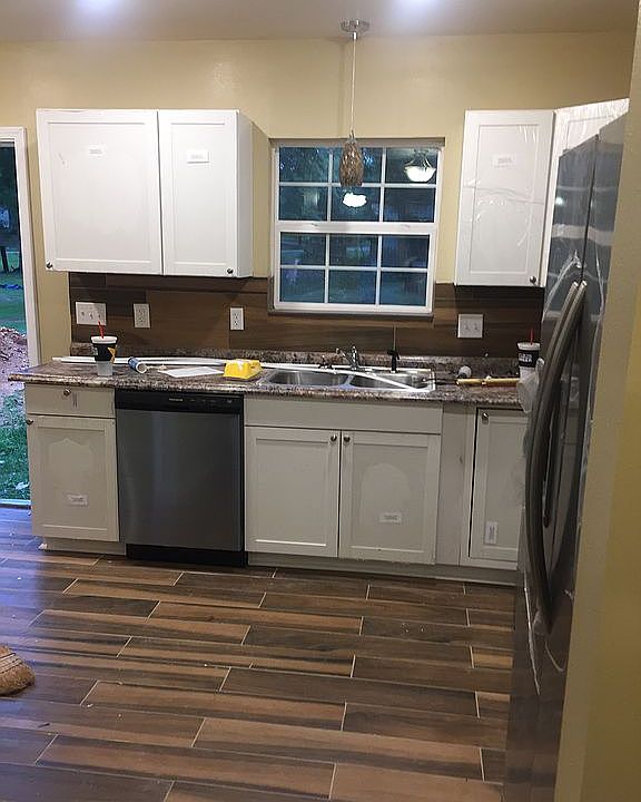 2nd image of 391 E Pond St