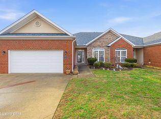 7526 Autumn Pointe Dr, Louisville, KY