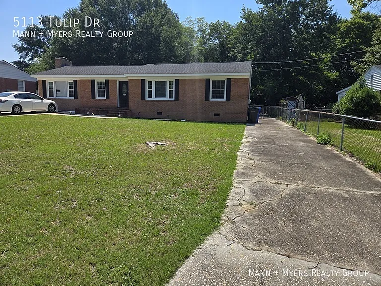5113 Tulip Dr — Photo 2