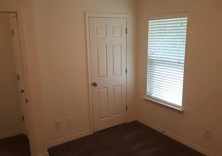 12747 Westbrook Dr — Photo 14