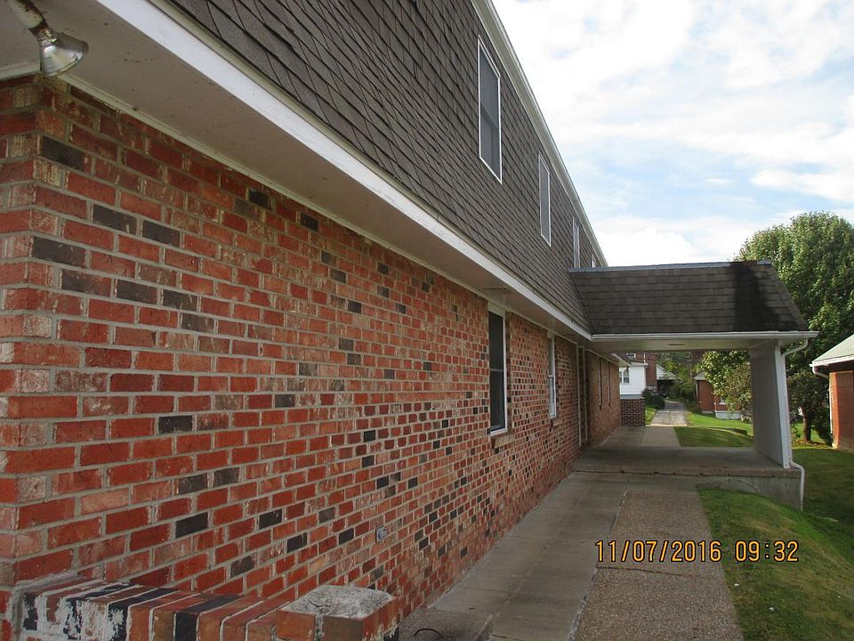 Covered front porch