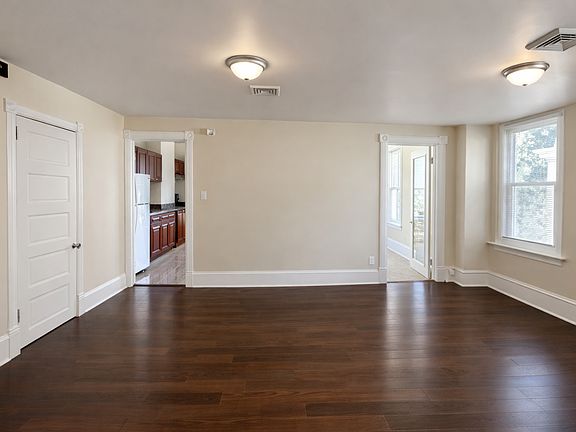 3rd image of 808-930 N 63rd St #930-2
