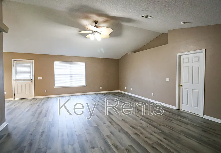 3108 Chrisandra Ct — Photo 6