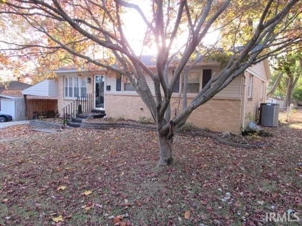 830 N Craig Ave, Evansville, IN 47720