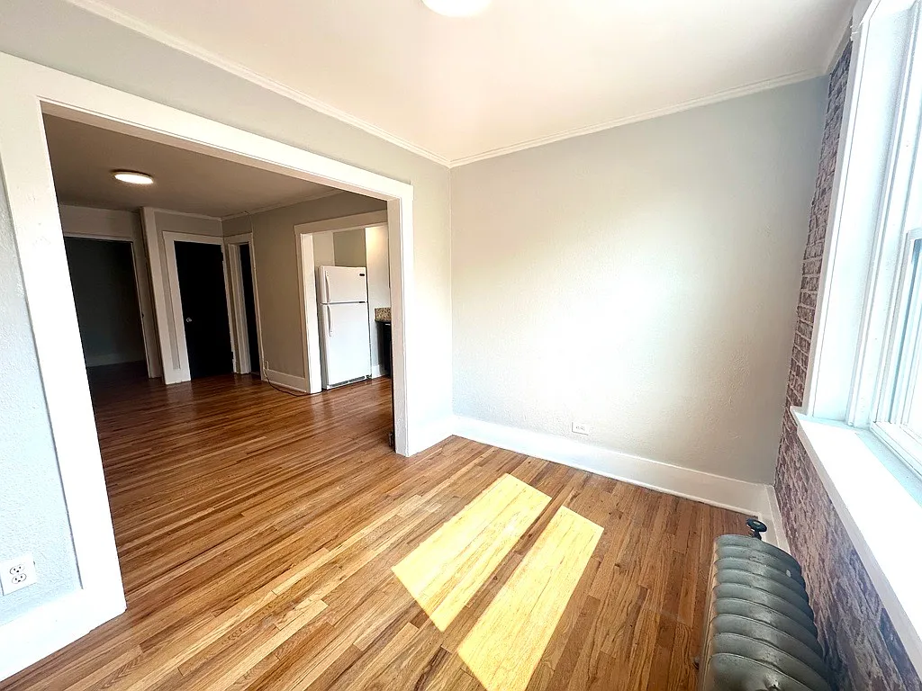 Studio, 400 sqft, $1,365 — Photo 2