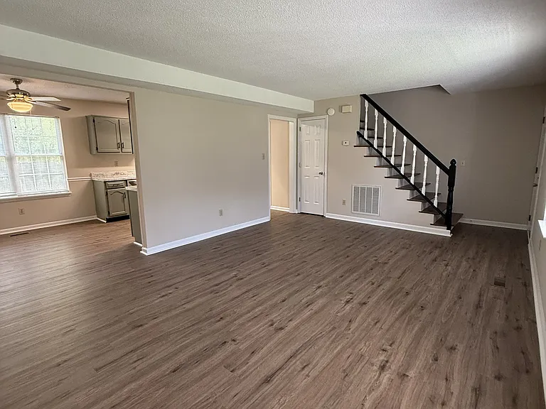 8611 Leatherwood Trl — Photo 14