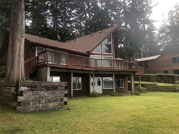 2nd image of 3828 Forest Beach Dr NW