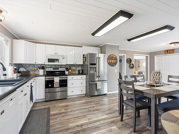 5th image of 4444 Hartley Cir