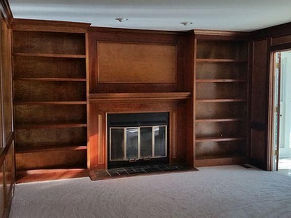 4th image of 816 Woodmont Dr