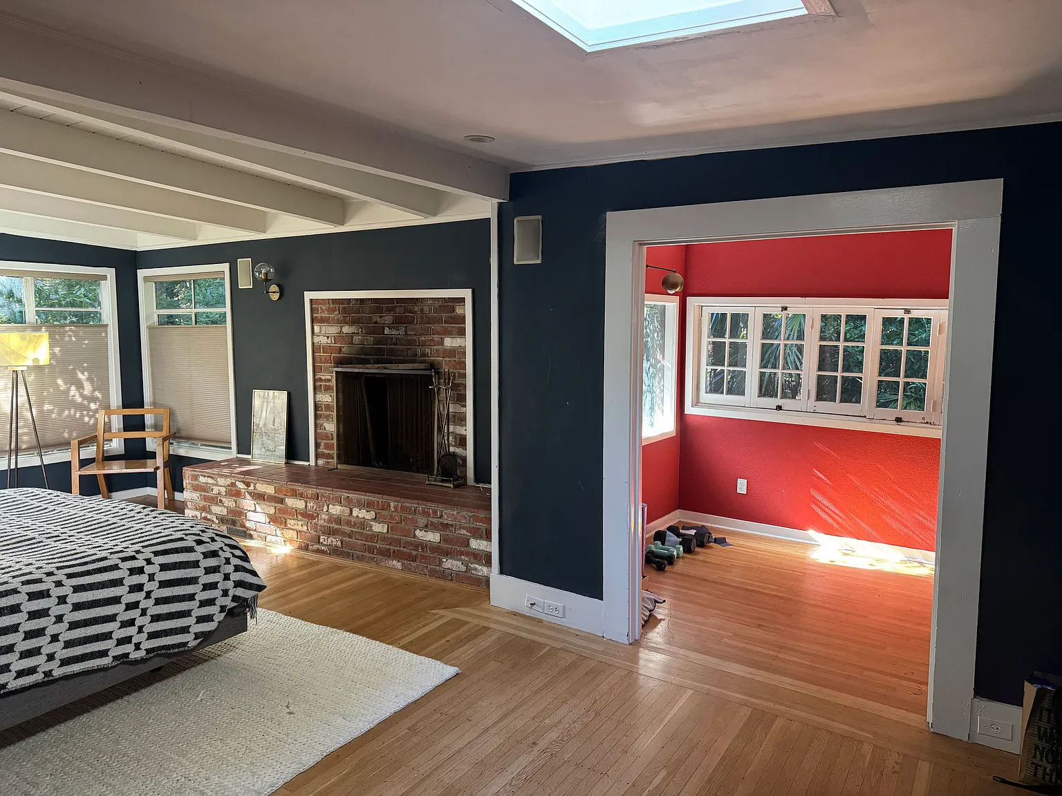 3 bed, 2273 sqft, $2,700 — Photo 2