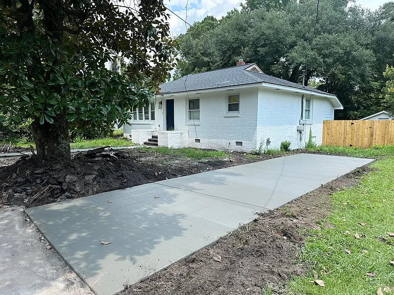 5464 Crown Ave — Photo 4