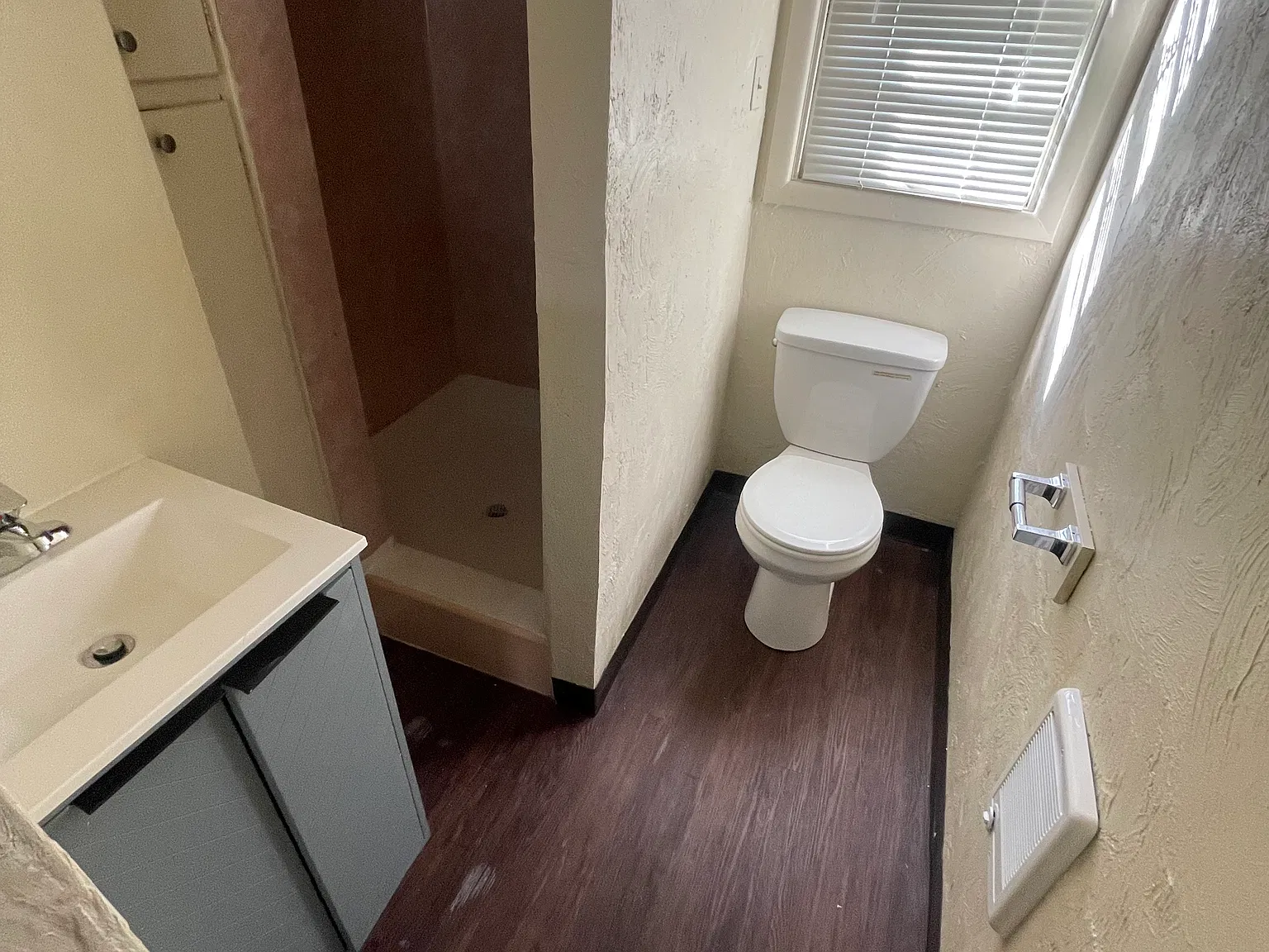 1 bed, $1,025 — Photo 3