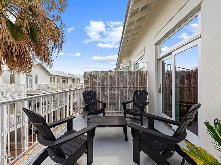 111 Carillon Market St #303 — Photo 10