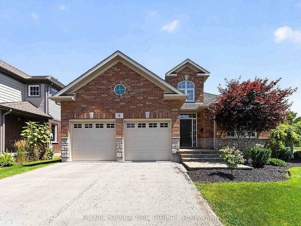 1st image of 6 Cardinal Cres