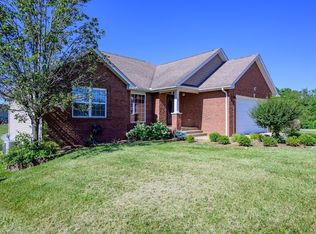 309 Castleton Ct, Vine Grove, KY 40175