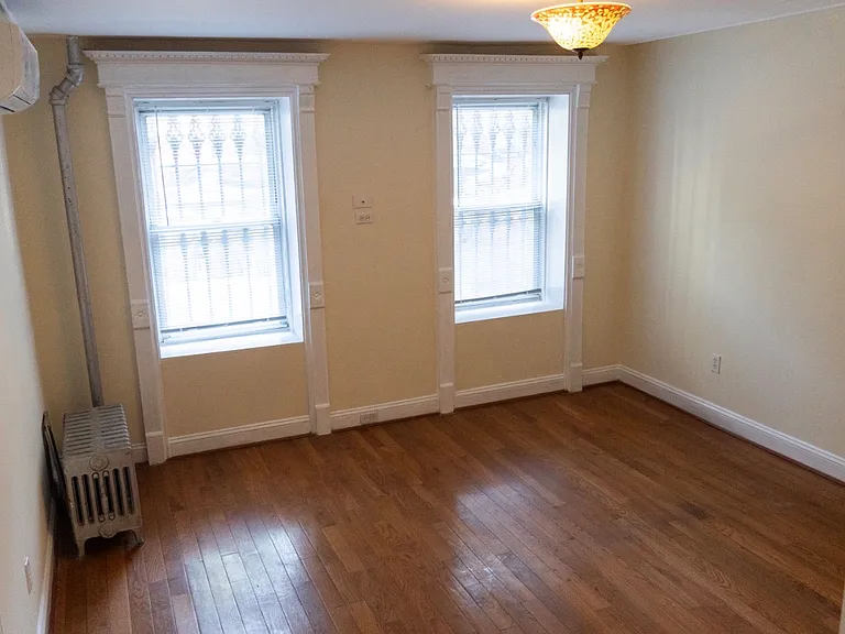 389 Jefferson Ave #389 — Photo 9