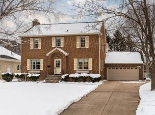 2532 Edgewood PLACE, La Crosse, WI 54601