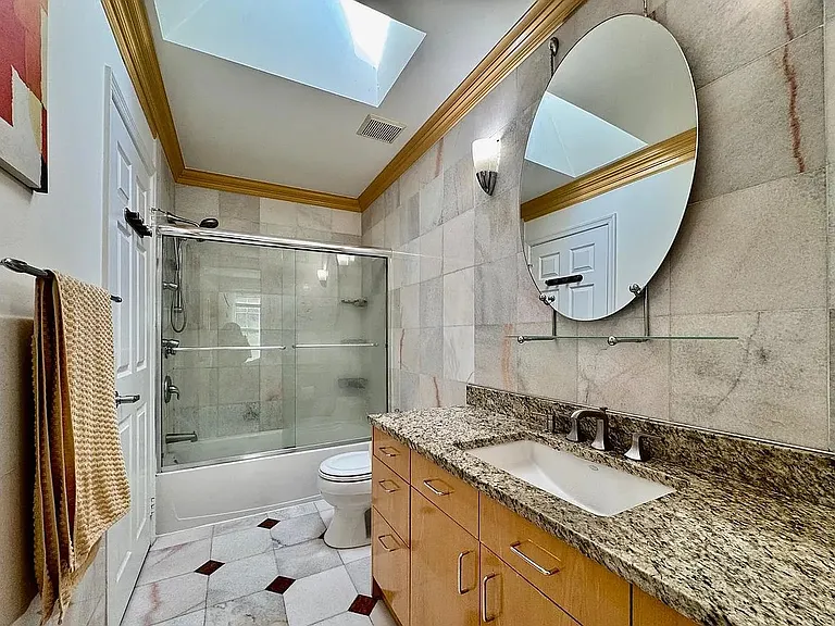 Master Bedroom Bath