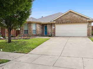 4005 Rolling Rock Rd, Heartland, TX 75126