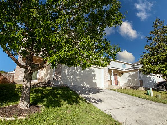 3rd image of 24246 Waterwell Oaks