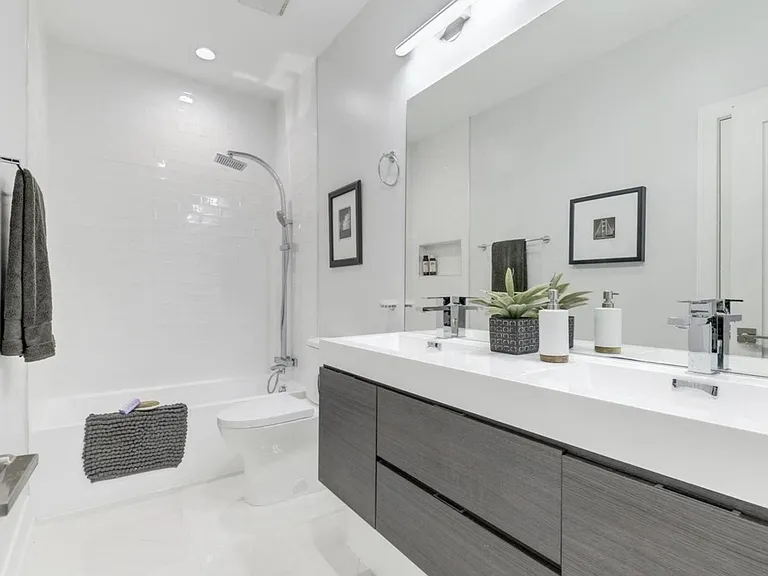 549 Park Rd NW #1 — Photo 14