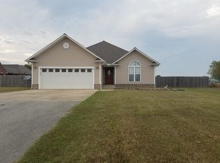 3 Patterson Ln, Cave City, AR 72521