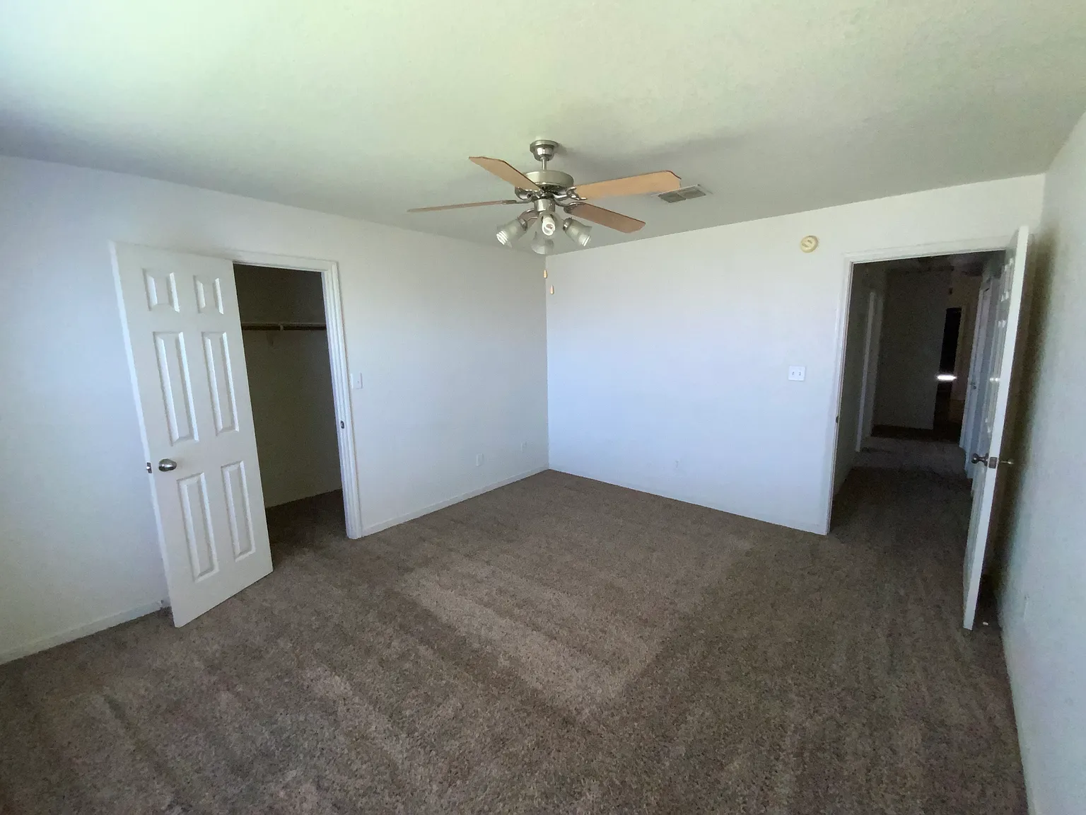 3 bed, 1308 sqft, $1,200 — Photo 4