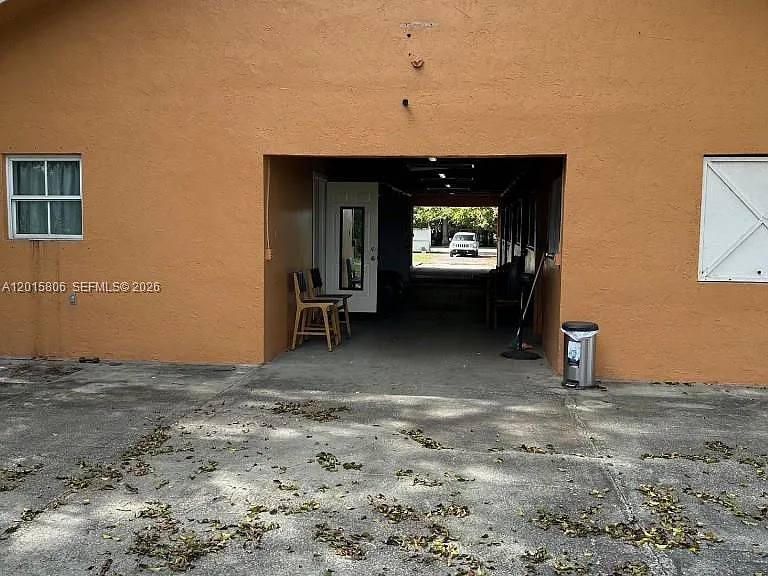 19191 SW 232nd St — Photo 9