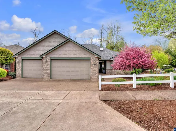 1395 W Meadows Dr NW, Salem, OR 97304