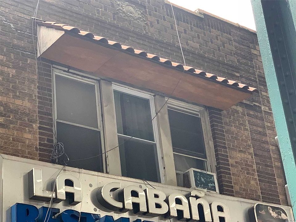 1st image of 10224 Jamaica Ave
