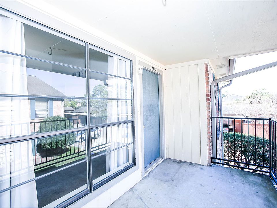 1st image of 8801 Hammerly Blvd APT 1202