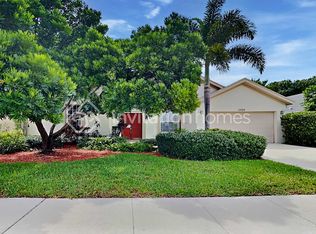 13036 Meadowbreeze Dr, Wellington, FL 33414
