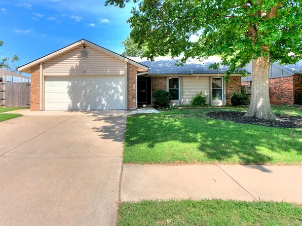 621 Cypress Dr, Oklahoma City, OK 73170