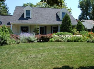 1780 Foxcroft Rd, East Lansing, MI 48823