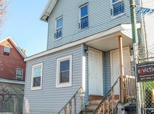 688 Henderson Ave, Staten Island, NY 10310