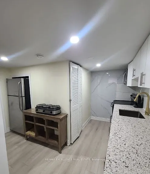 156 Voltarie Cres #BSMNT — Photo 4