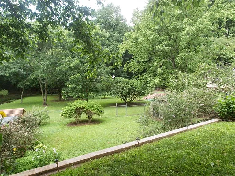 1640 Belle Isle Cir NE — Photo 26
