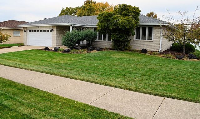 1st image of 7920 W Ponderosa Ct