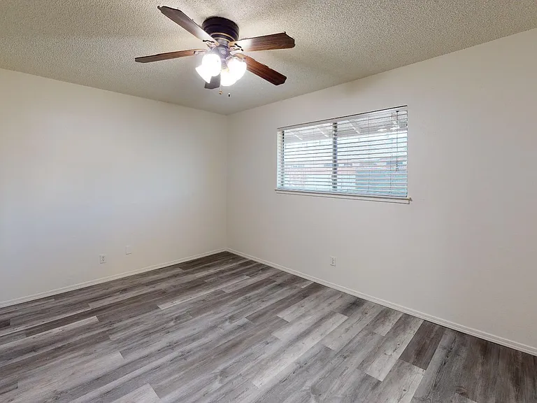 2631 Lawrence St #5 — Photo 13