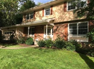110 Brandywine Dr, Ithaca, NY 14850