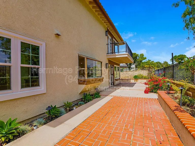 28142 Ambar — Photo 22
