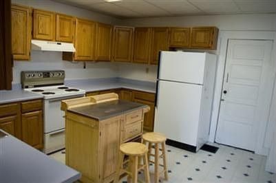 2nd image of 2442 King Ave
