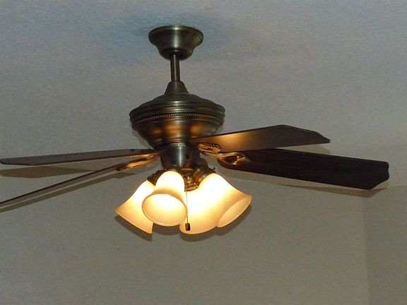 5th image of 505 Oppenheimer Dr APT 318