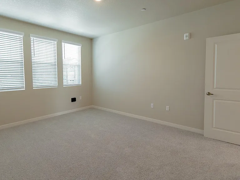 Abbey Creek Apartments — Photo 19