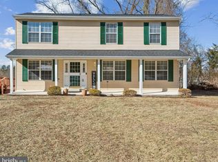 7419 Bentree Rd, Fort Washington, MD 20744